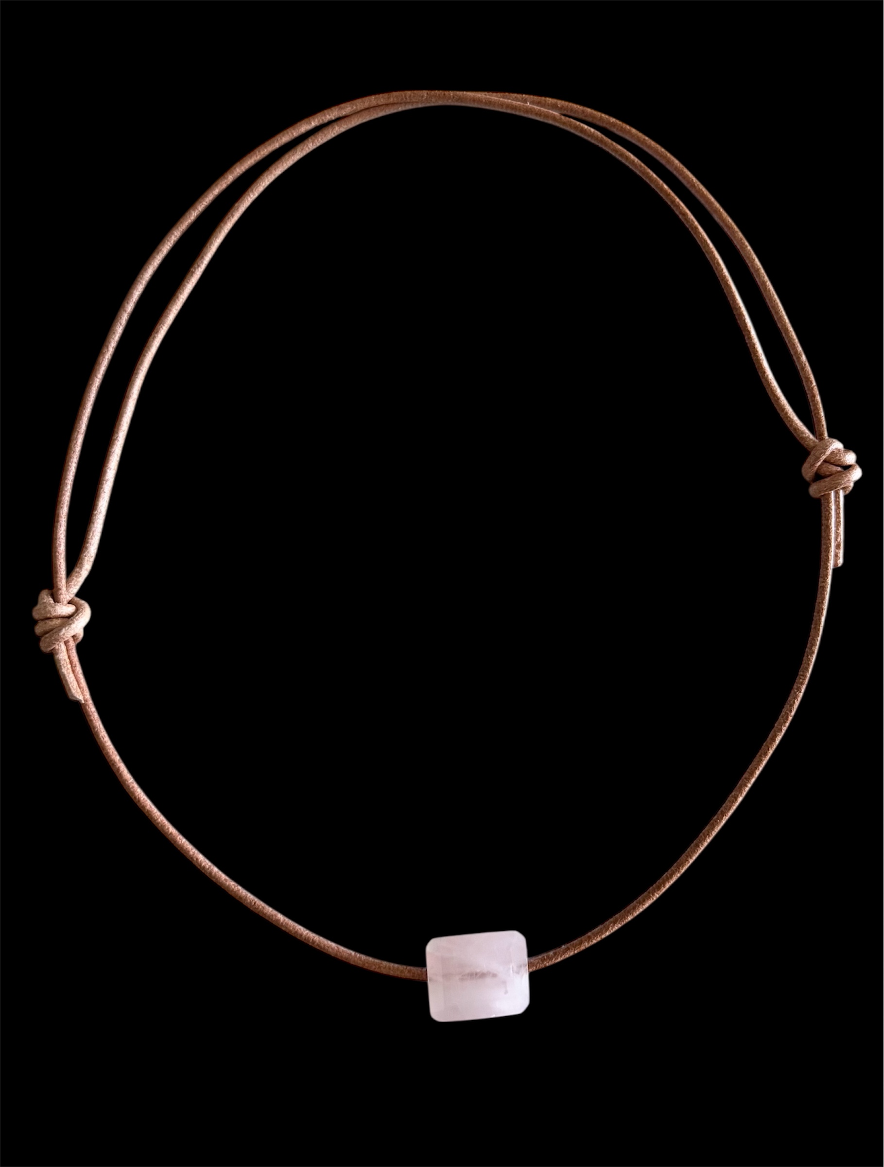 MISTY NECKLACE - LEATHER EDITION - Image 2