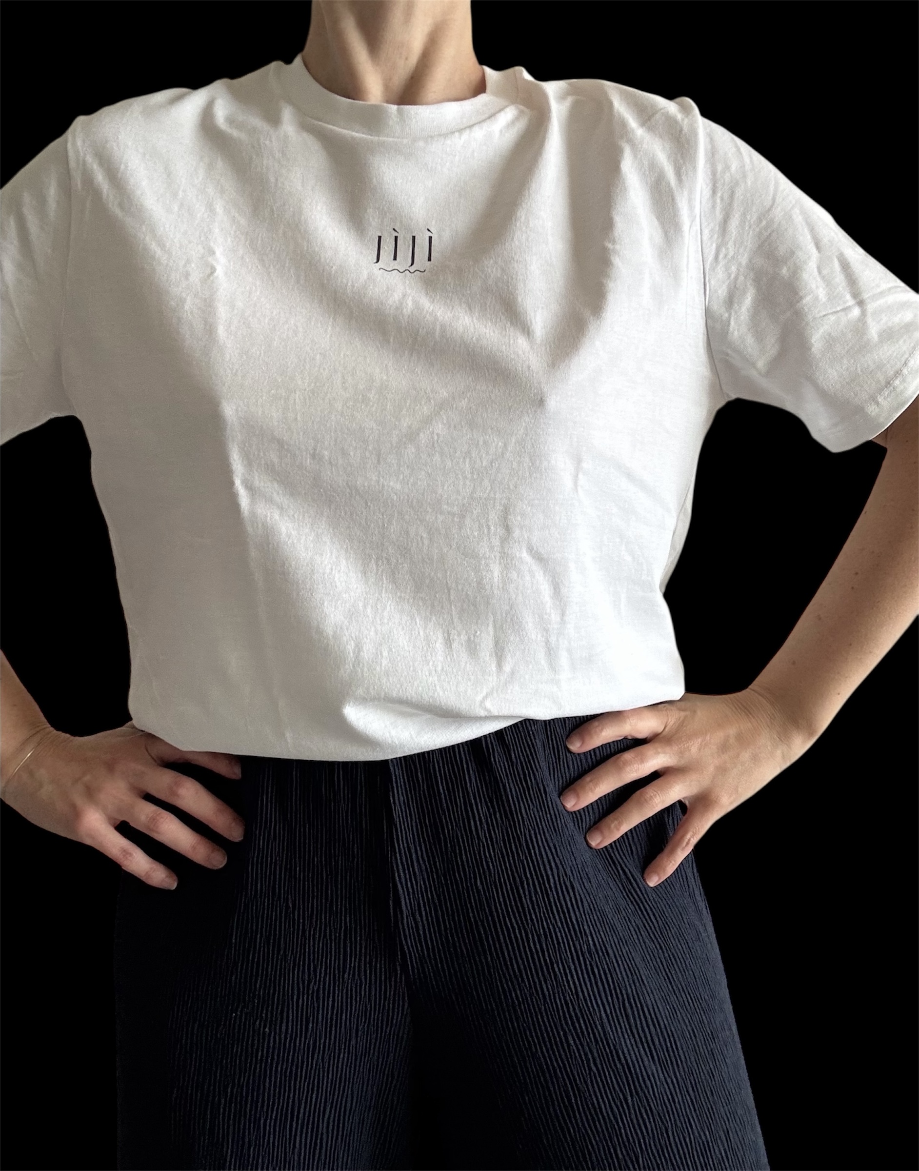 THE ESSENTIAL TEE - Image 5